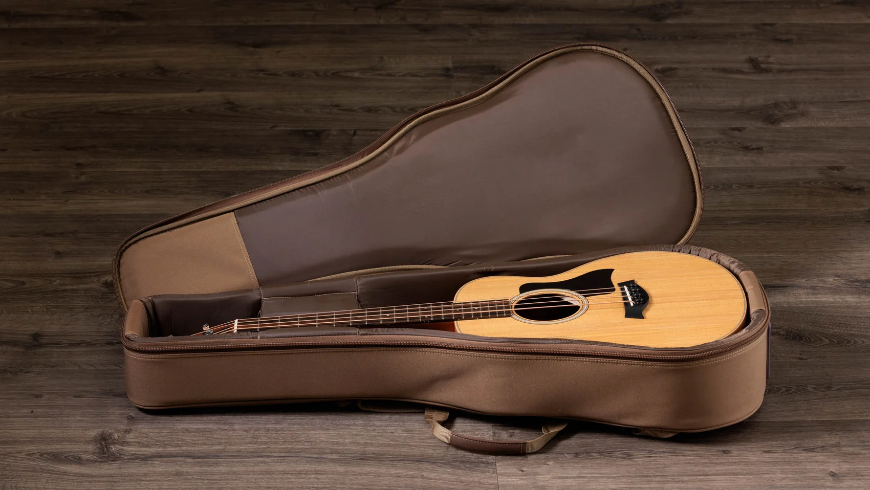 GS Mini-e Bass Layered Sapele Acoustic-Electric Guitar | Taylor